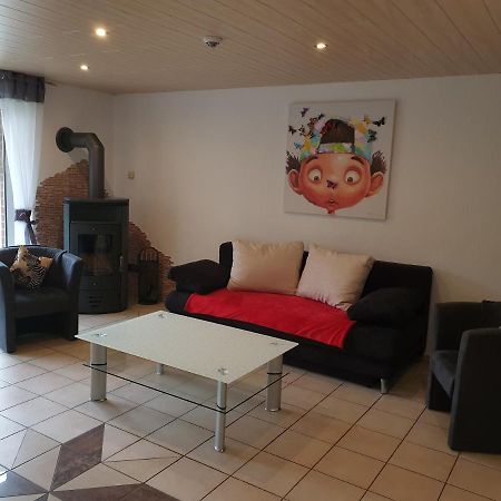 Ferienwohnung Neuss Spelter Luaran gambar