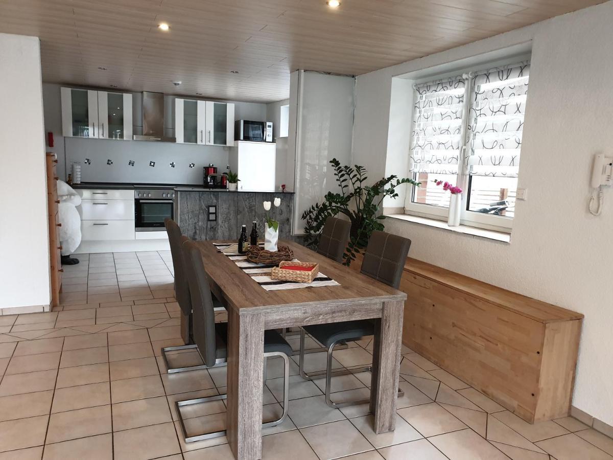 Ferienwohnung Neuss Spelter Luaran gambar